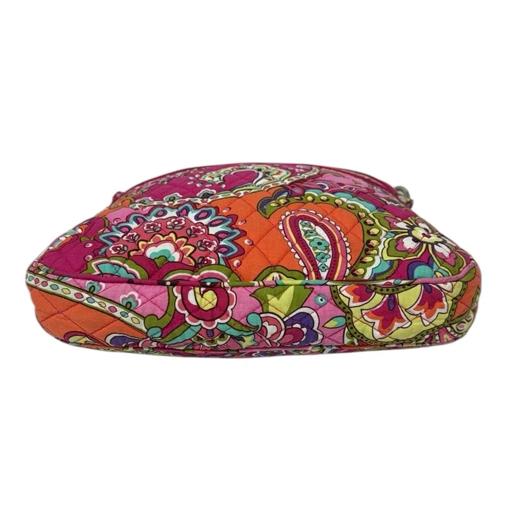 Vera Bradley Pink Floral Paisley Hipster Crossbody Purse Bag w/ Adjustable Strap